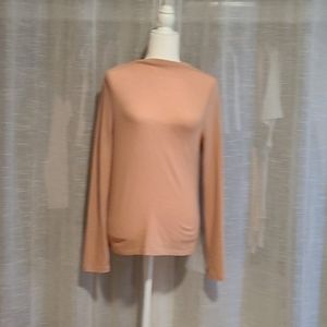 Super soft and pretty top